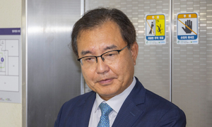 이명현 특검, 군 법무관 출신 류관석에 특검보 제안
