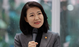 경찰, 이진숙 3차 소환 조율 중…