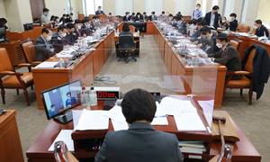 ‘국경위 정상화’ 또 말잔치?… “관건은 실행 의지”