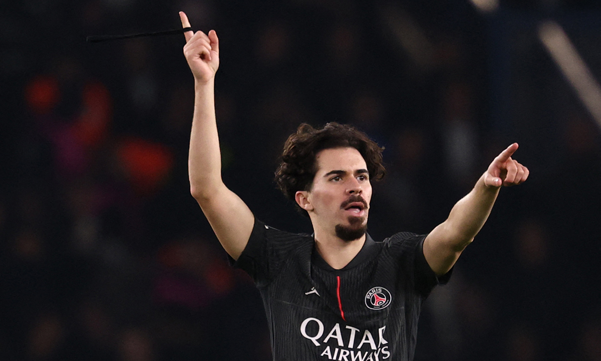 비티냐 ‘해트트릭’… PSG, 챔스 2위로