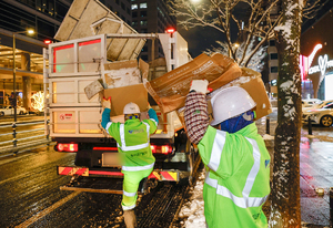 [단독] “쓰레기 수거업무 폭주” 산재 주원인 꼽아 [탐사기획-당신이 잠든 사이]