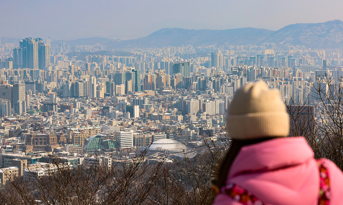 지난 2일 서울 남산에서 바라본 시내 아파트 모습. 연합뉴스