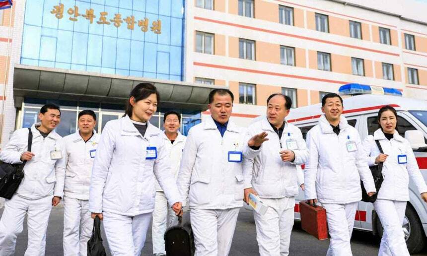 북한 노동당 기관지 노동신문은 지난 1월 28일 평안북도 보건부문 의료일꾼(간부)들이 주요 현장에서 현장치료대 활동을 활발하게 하고 있다고 보도했다. 노동신문·연합뉴스