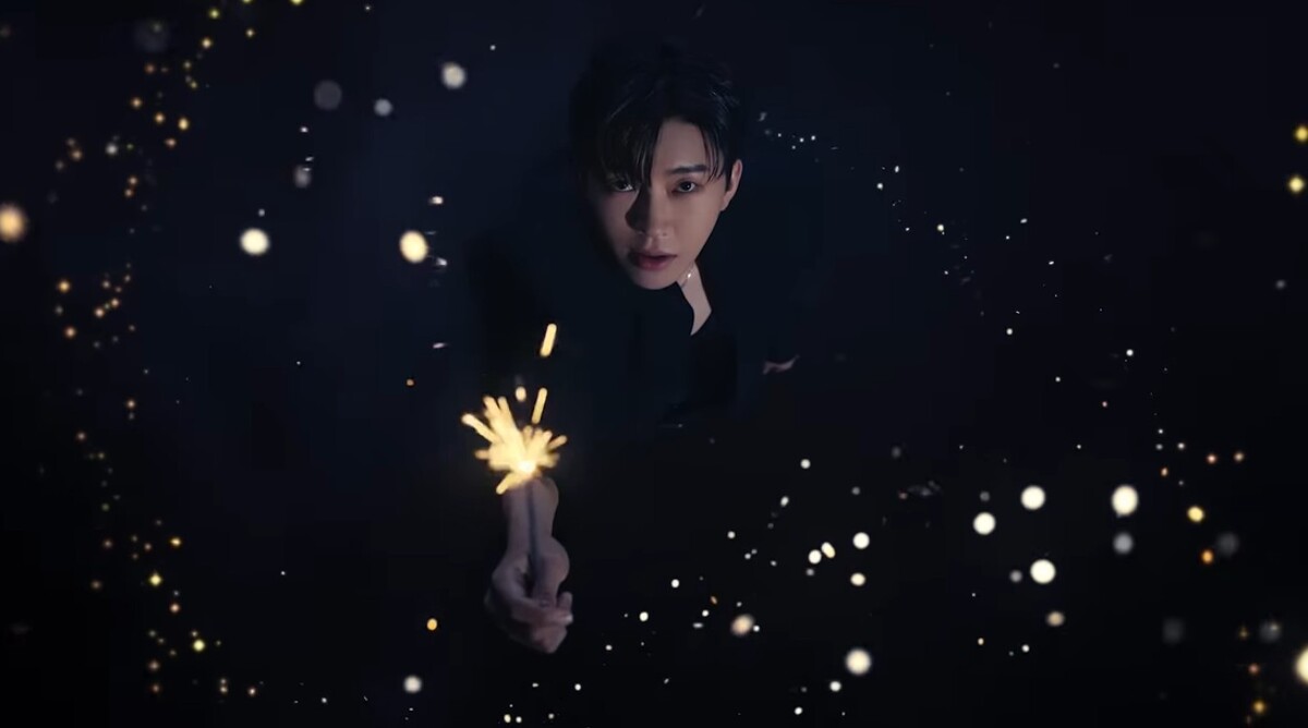 임영웅이 정규 2집 '10억 스트리밍'을 돌파하며 새로운 역사를 썼다. 유튜브 채널 '임영웅' 영상 캡처